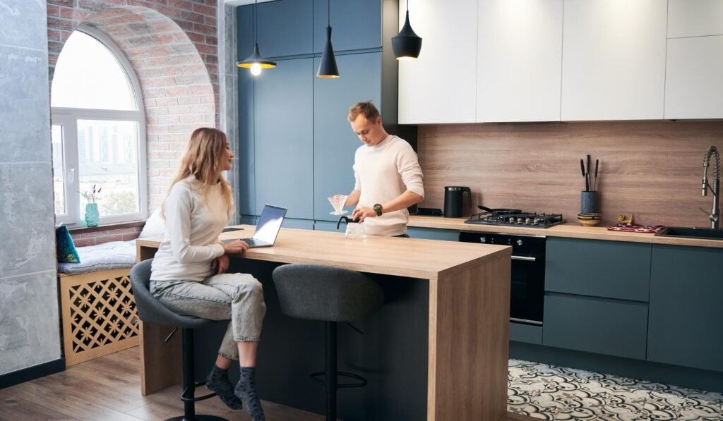 Bespoke Kitchens in the United Kingdom – Tailored Craftsmanship by Renoserveliving